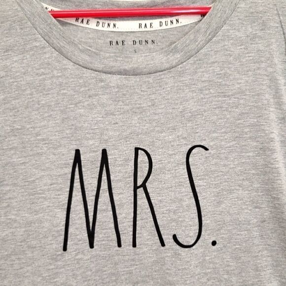 Rae Dunn MRS. Grey tshirt size Small - Picture 7 of 12